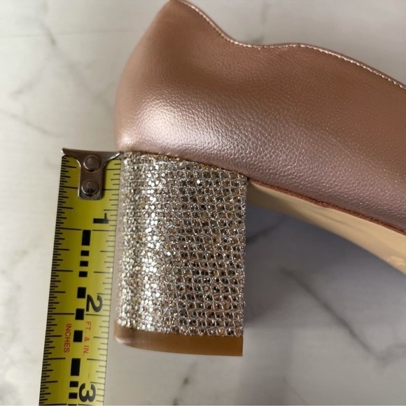 Russell & Bromley Vivacious bow-trim courts 40.5 /10 - Picture 12 of 12